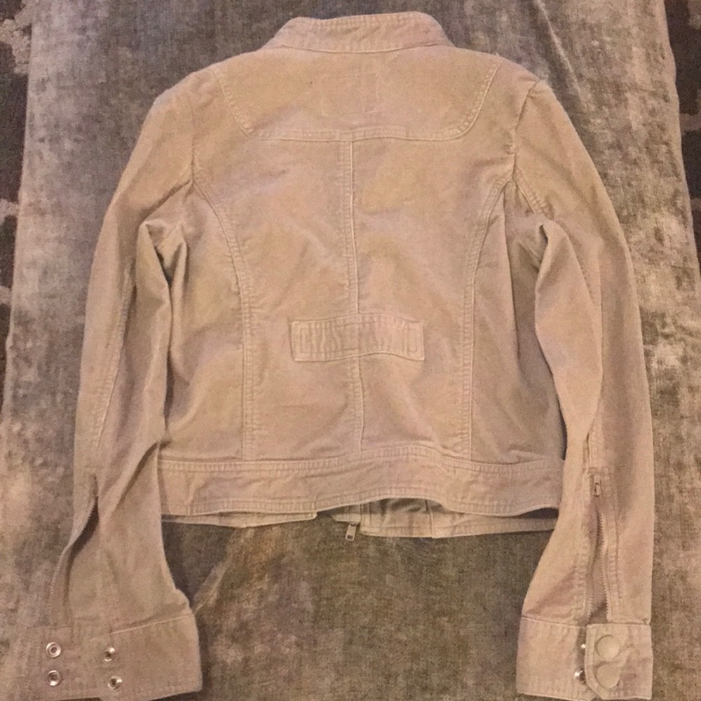 Tan jacket - Picture 3 of 4